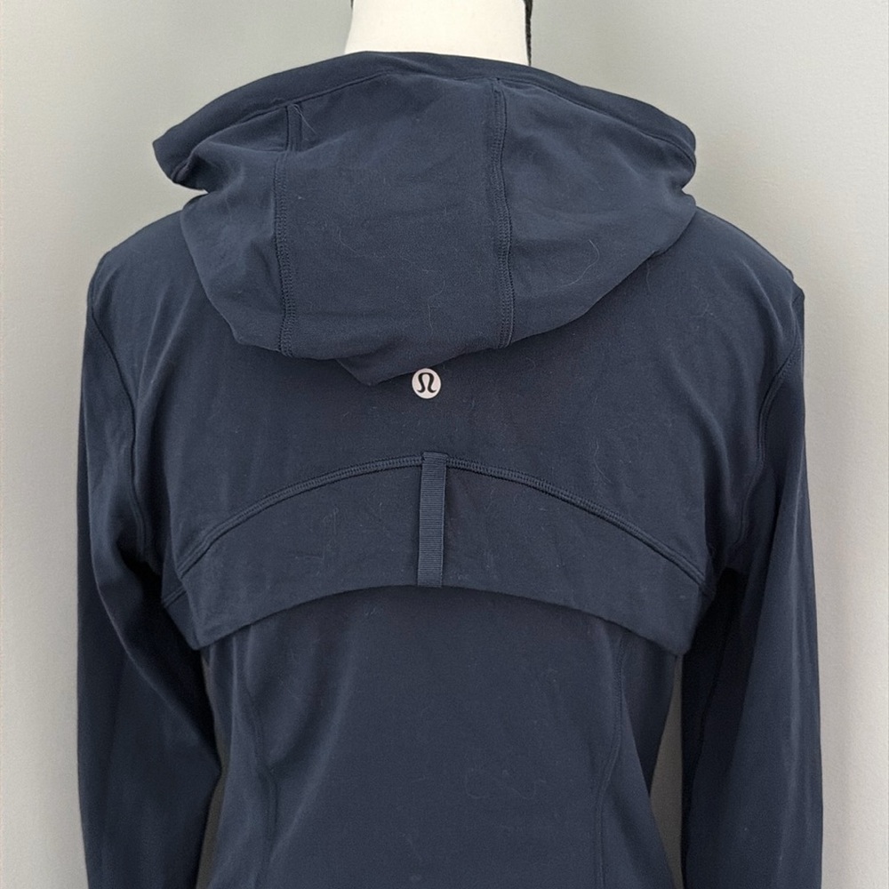 Lulu lemon Define Hooded jacket Nulu size 10 - Picture 4 of 6